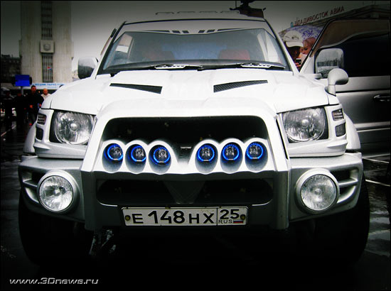 Mitsubishi Tornado