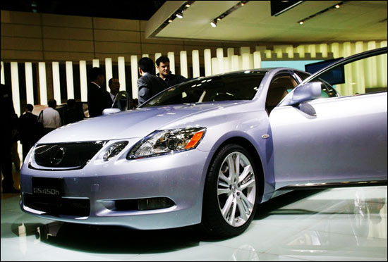 Lexus GS450h