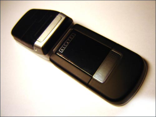 Mobil Mania: Alcatel OT-E 259