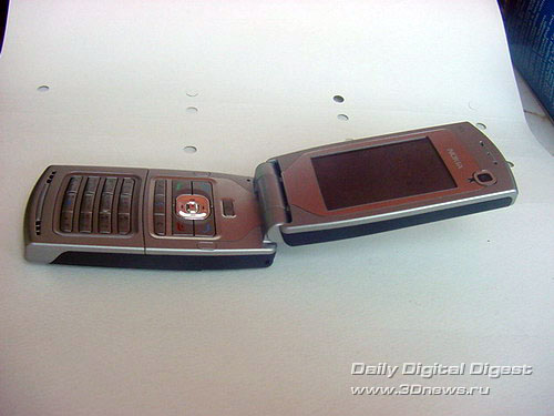 Nokia N71   3