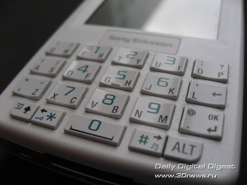 Sony Ericsson M600