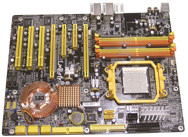 DFI LanParty NF590 SLI M2R/G