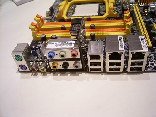 DFI LanParty NF590 SLI M2R/G