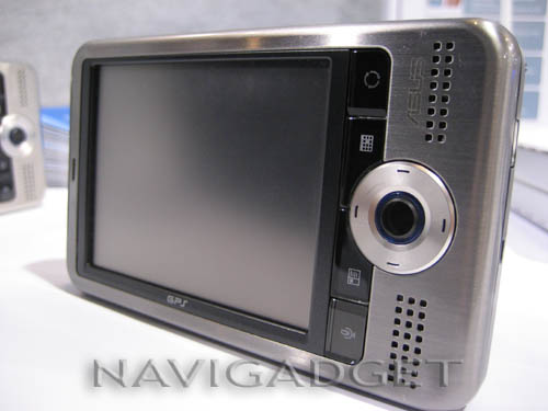 CES 2007: MyPal A696 �� ASUS