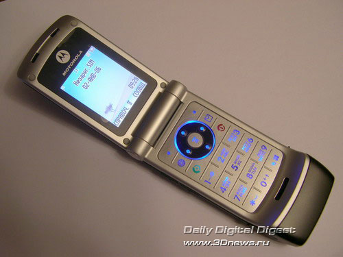 Внешний вид Motorola W375