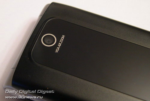 объектив встроенной VGA камеры Motorola W375