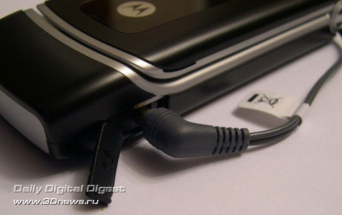 Motorola W375 гнездо для стереогарнитуры