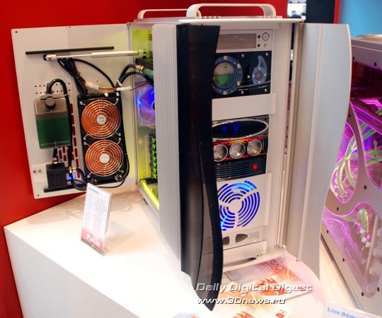 Demo �� Thermaltake