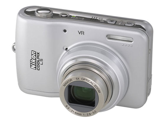 Nikon Coolpix L5