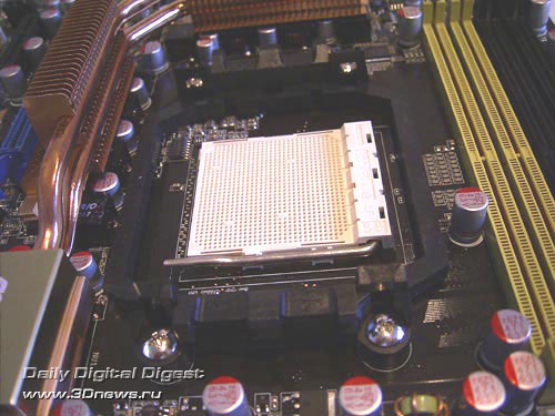 ASUS M2N32-SLI Premium