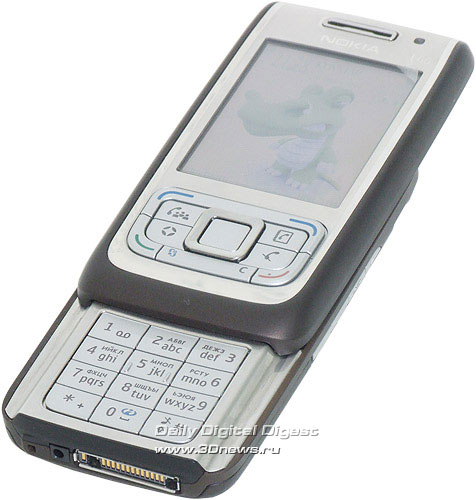 Nokia E65. Вид общий в разложенном положении
