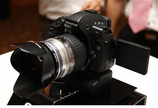 Olympus E3