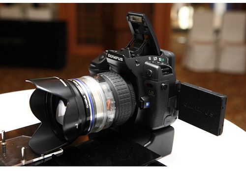 Olympus E3