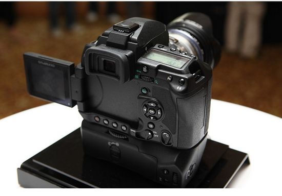 Olympus E3