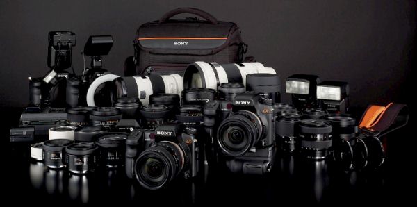 ������ Sony DSLR-A700