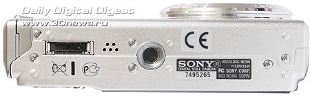 Sony Cyber-shot DSC-W200. Вид снизу