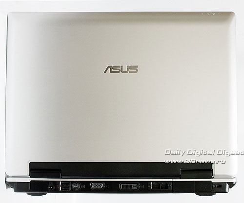 Asus A8Sr. Вид сзади с поднятой крышкой