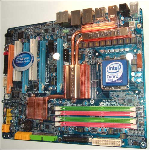 Gigabyte GA-790SLI-DQ6