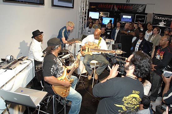 02_NAMM_prince_jt_band_jk_01.jpg