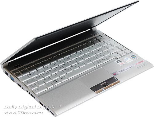 Toshiba Portege R500. Вид общий.