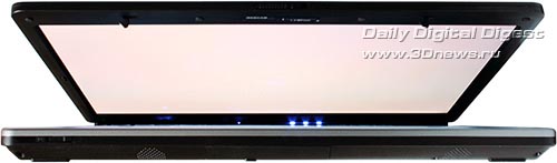 Fujitsu-SIEMENS Amilo Xi2428. Вид спереди.