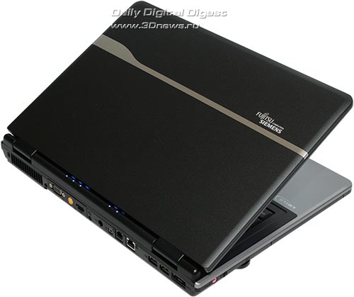 Fujitsu-SIEMENS Amilo Xi2428. Вид общий.