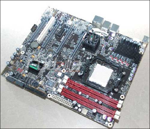AMD Hawkfish 790FX Motherboard