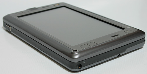 HTC X9500 Shift. Вид слева