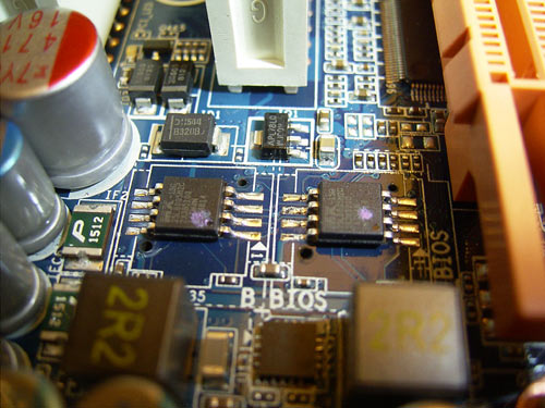 bios_chips.jpg