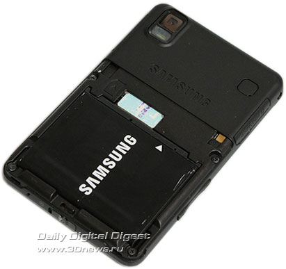 Giorgio Armani Samsung SGH P520 . Вид сзади