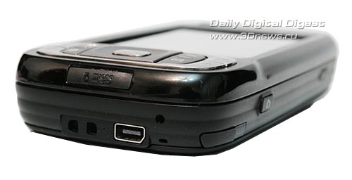 HTC TyTN II. Вид снизу
