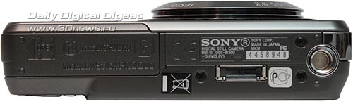 Sony Cyber-shot DSC-W300. Вид снизу