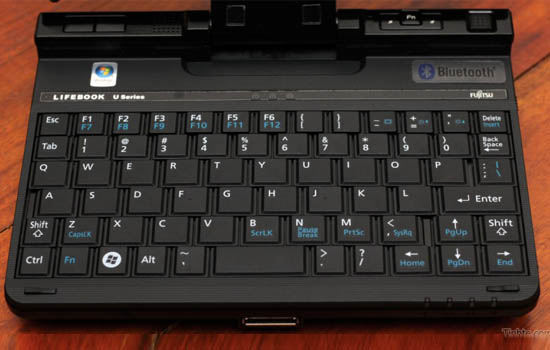 Fujitsu Lifebook U2010 7