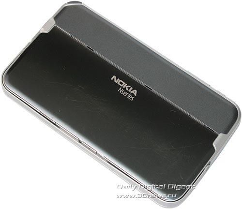 Nokia N810. Вид сзади