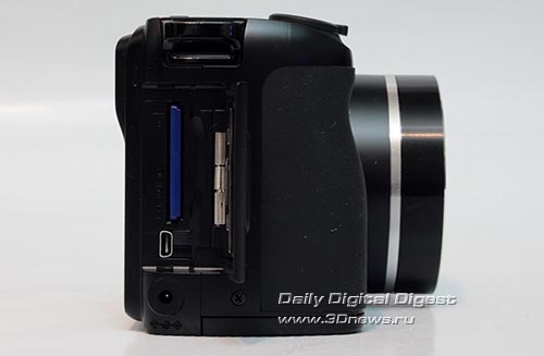 Kodak EasyShare Z8612 IS. Вид справа