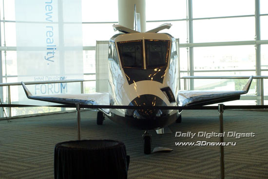 IDF SF 2008: корабль для космического <a href=