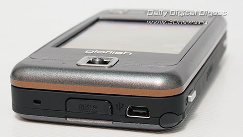 Glofiish M800. Вид снизу