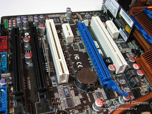ASUS P5Q3 Deluxe-WiFi слоты расширения