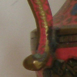 2crop208.jpg