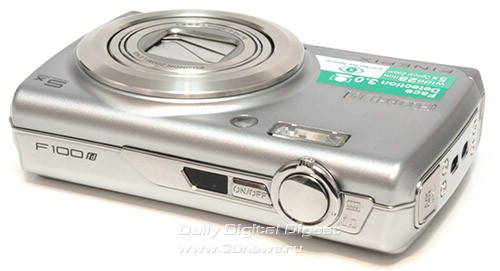 Fujifilm FinePix F100fd. Вид сверху