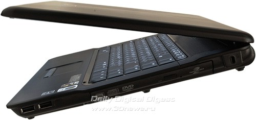 HP Compaq 6735s. Вид справа