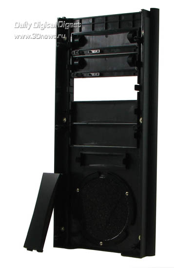 Enermax Phoenix ECA3162-B - передняя панель