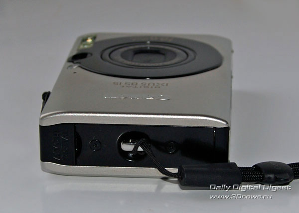Canon IXUS 85 IS, вид справа