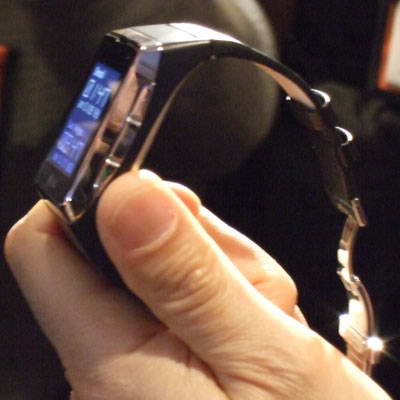 LG GD910 (Touch Watch Phone)
