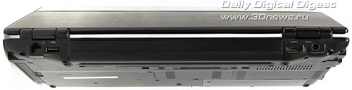 Samsung X460. Вид сзади с поднятой крышкой