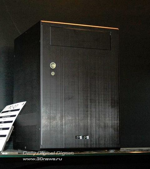 Lian Li PC-Q7