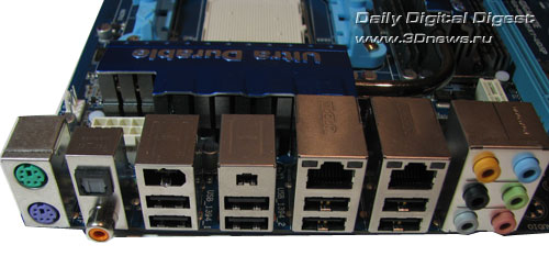 Gigabyte MA790FXT-UD5P задняя панель