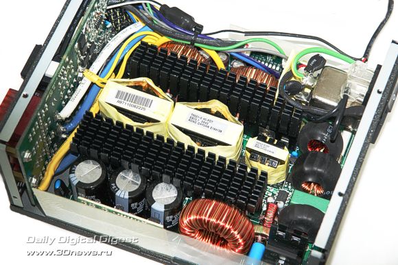 ���������� Enermax Revolution85+ 950W