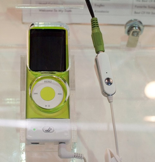 iPod nano научили распознавать голос