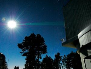 Лазер Apache Point Observatory